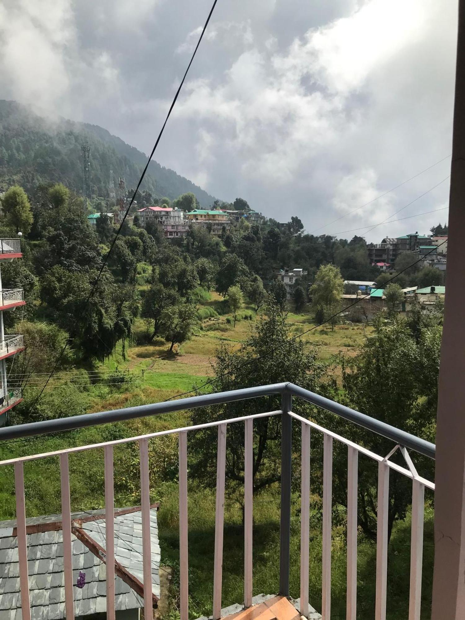 Mcleodganj Diaries Guest House Dharamshala Exterior photo